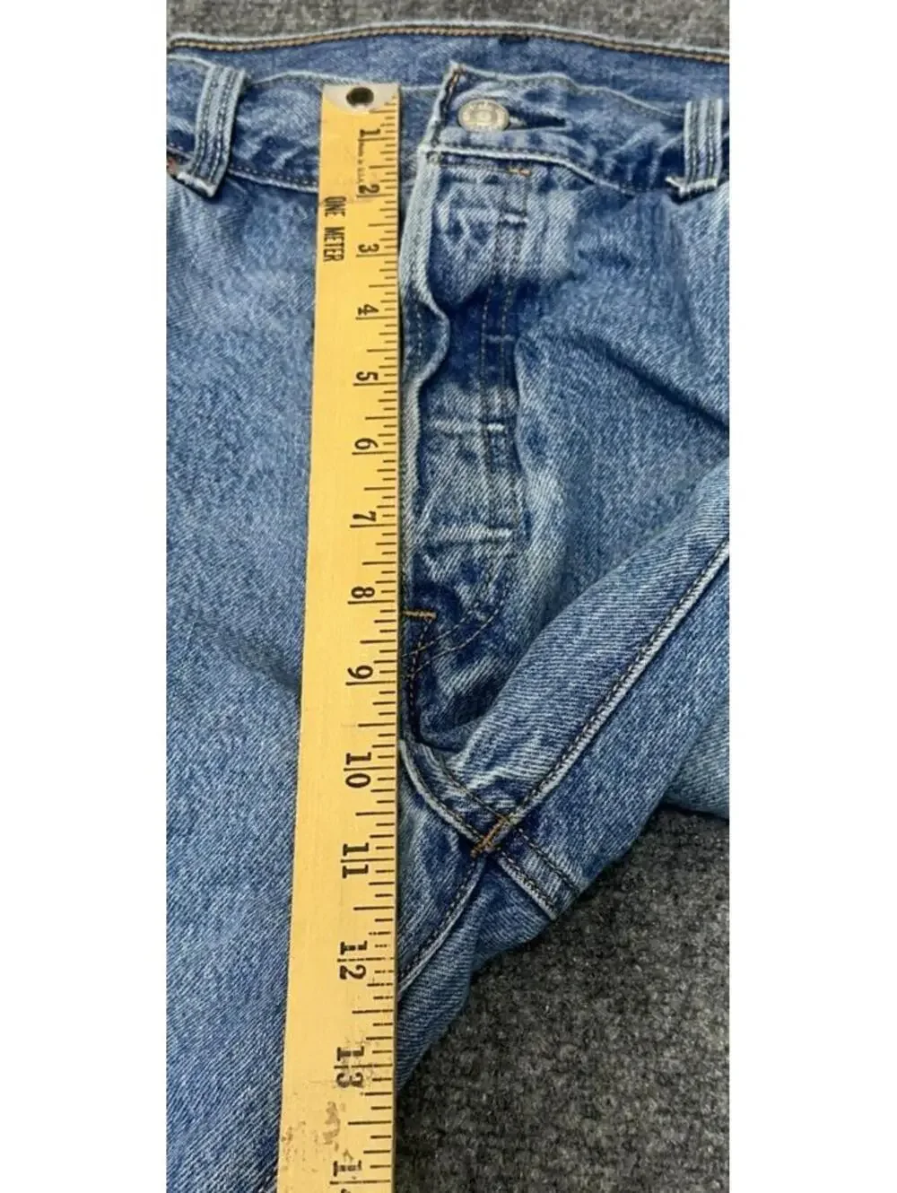 Levis 501 Jeans Mens 36x32 Button Fly Distressed Faded Medium Wash Blue Denim